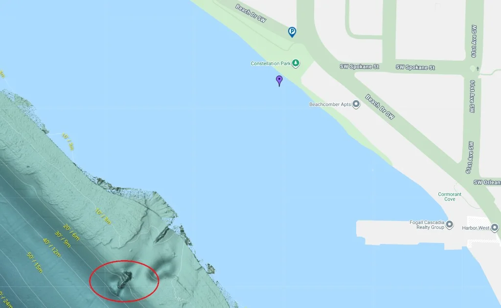 Constellation Park entry (shore) and bathymetry offshore for Alki Pipeline, West Seattle. The red circle marks the outfall area in roughly 40 ft