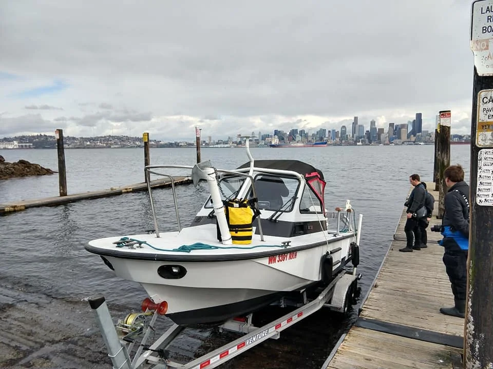 Boat diving near Seattle on a private boat. Photo by Scuba Jess.